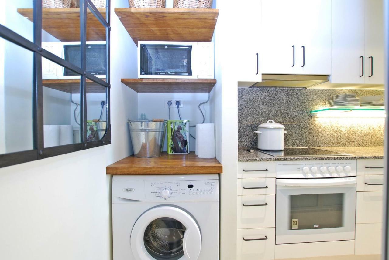 Ferienwohnung Blue Fridge Apartmen - Blue Fridge Apartmen - Ideal For Couples, Near Beach And Well Connected Vilassar De Mar Exterior foto