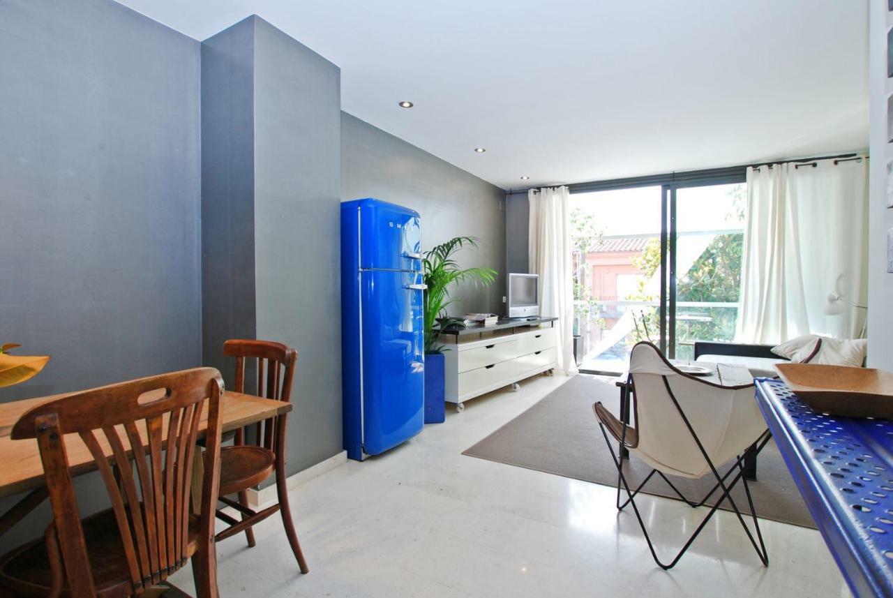 Ferienwohnung Blue Fridge Apartmen - Blue Fridge Apartmen - Ideal For Couples, Near Beach And Well Connected Vilassar De Mar Exterior foto