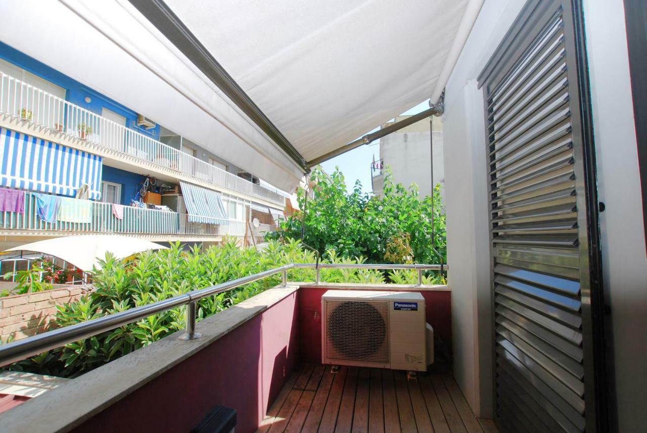Ferienwohnung Blue Fridge Apartmen - Blue Fridge Apartmen - Ideal For Couples, Near Beach And Well Connected Vilassar De Mar Exterior foto
